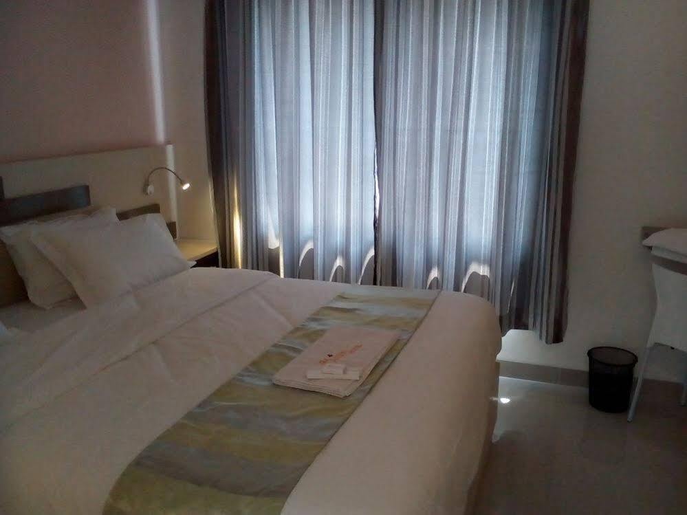 The Arizon At Malioboro Hotel Yogyakarta Eksteriør billede